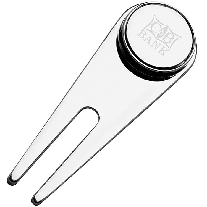 Magnetic Divot Repair with Ball Marker