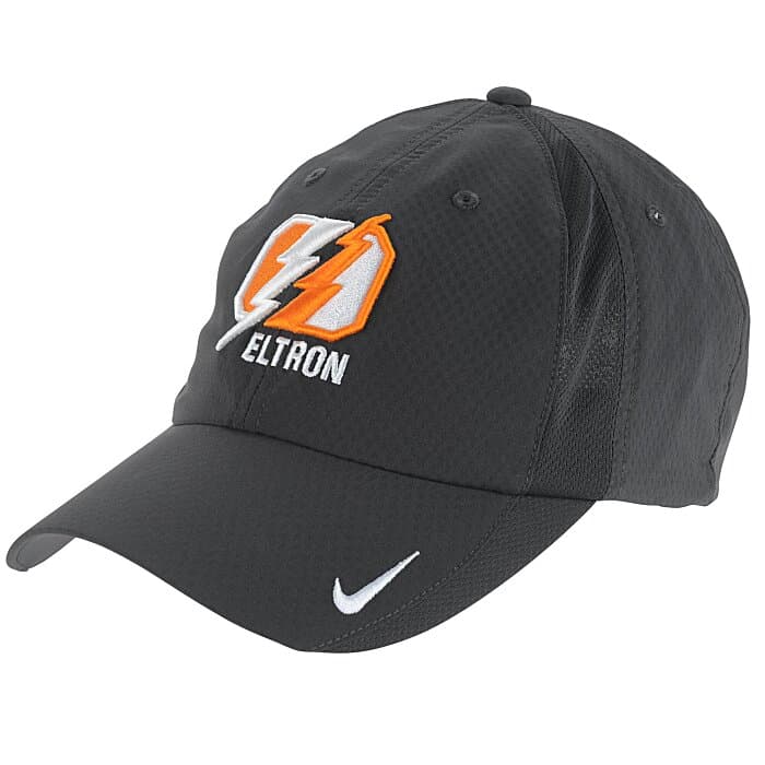 Nike Performance Cap - Solid - 3D Puff Embroidery